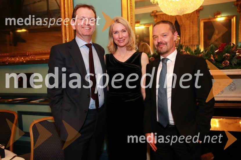  Ben Davey, COO Barclays Ventures;  Lisa Davey;  Matej  Golob Matzele,  član uprave, AbankaChristmas Gala v Londonu