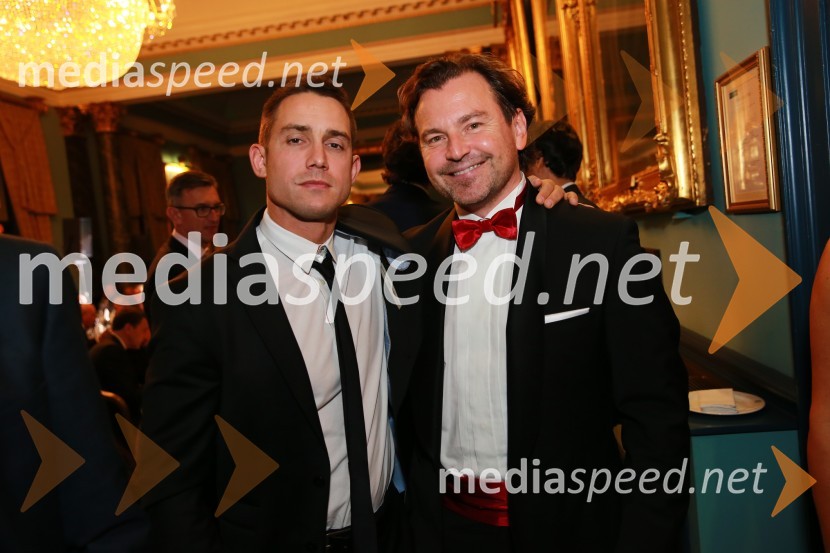  ... ;  Dominik S. Černjak, član uprave Collegium Mondial TravelChristmas Gala v Londonu