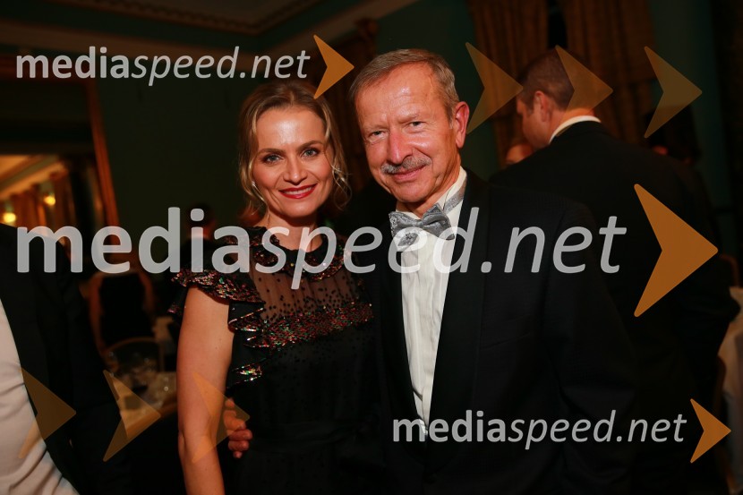  Katarina Kresal, pravnica in političarka, nekdanja ministrica za notranje zadeve;  Janez  VipotnikChristmas Gala v Londonu