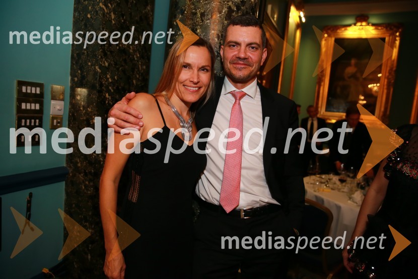  Tina Vipotnik Vesnaver;  Luka Vesnaver, DeloitteChristmas Gala v Londonu
