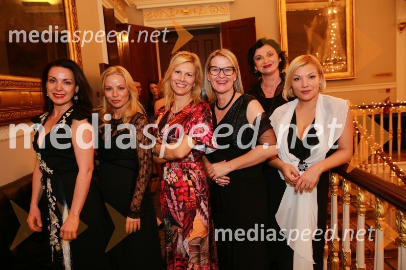  ... ;  Polona Kisovec, direktorica, 121Marketing; Dr. Špela Turk, Stomatology Turk;  Nataša Arko, direktorica marketinga, SID Prva kreditna zavarovalnica;  Simona  Špilak, BOC Institute;  Alenka Vidic, CEO o28Christmas Gala v Londonu