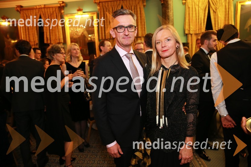  Marko Lukić, lastnik in direktor družbe Lumar IG;  Alenka LukićChristmas Gala v Londonu