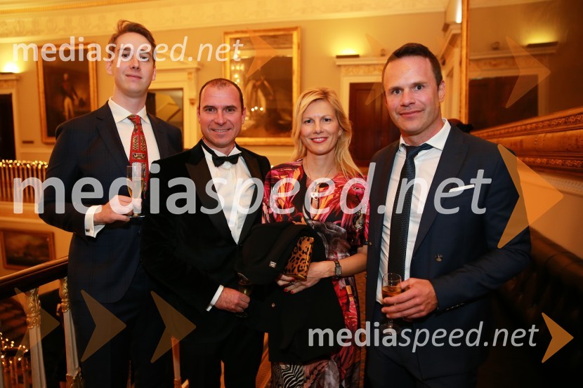  Sebastjan Oblak, Squareme; mag. Neven Cvitanović, član uprave Vzajemna, d.v.z.; Dr. Špela Turk, Stomatology Turk;  Klemen Furlan, CEO, Giro Car ShareChristmas Gala v Londonu