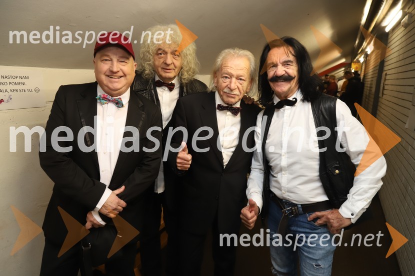  Gorazd Elvič, novinar, glasbenik, skupina Čudežna polja;  ... ;  ... ;  Slavko Kovačič-Spidi, glasbenikSilvestrski pozdrav 2019