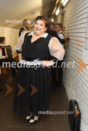  Urška Vučak,  igralkaSilvestrski pozdrav 2019