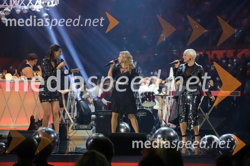  Alenka Husić, pevka;  Tinkara Fortuna, skupina Bepop;  Ana  Praznik, voditeljica oddaje, Delovna akcijaSilvestrski pozdrav 2019