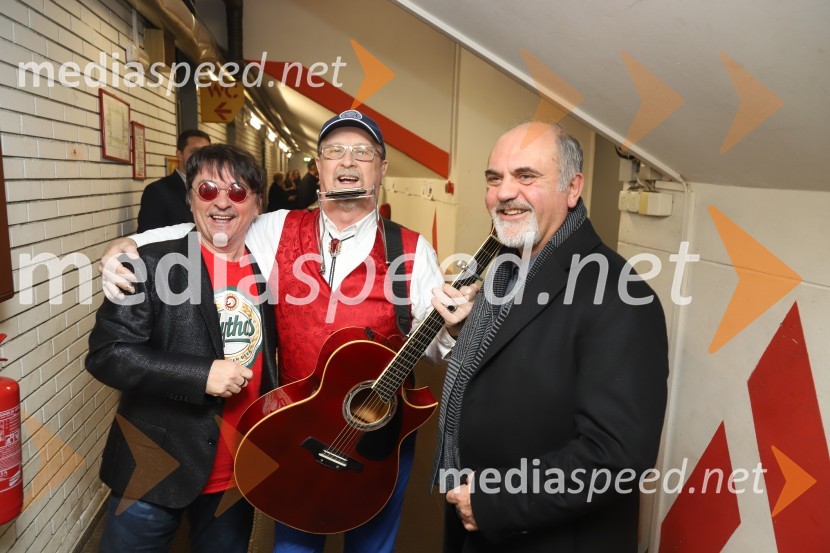  Dare Kaurič, glasbenik, skupina Kingston;  Tomaž Domicelj, glasbenik;  Goran  ŠaracSilvestrski pozdrav 2019