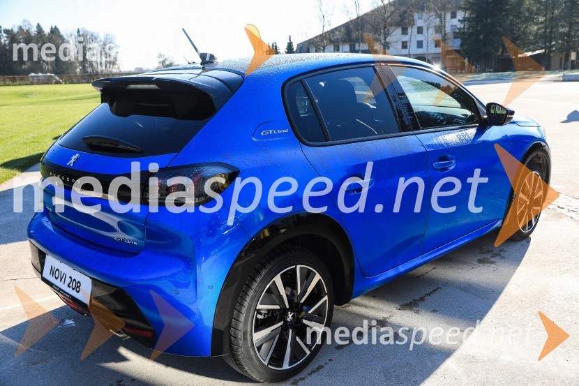 Slovenska predstavitev Peugeot 208