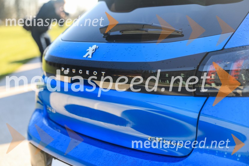 Slovenska predstavitev Peugeot 208