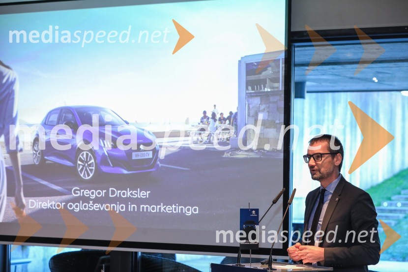  Gregor Draksler,  direktor marketinga, P Automobil Import Slovenska predstavitev Peugeot 208