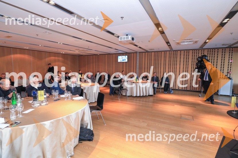 Slovenska predstavitev Peugeot 208