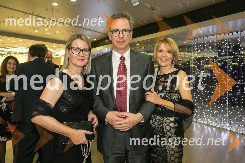  Nataša Arko, direktorica marketinga, Coface PKZ;  ... ;  ... Managerski koncert 2019