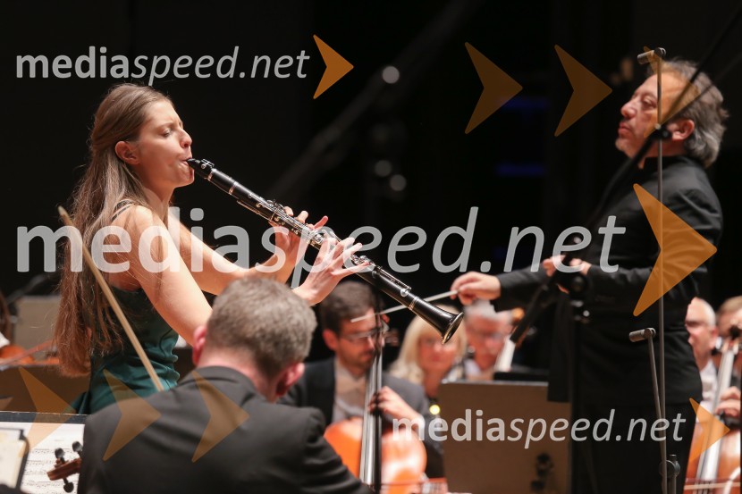  Julija  Vrabec, klarinetistka;  George Pehlivanian, dirigentManagerski koncert 2019