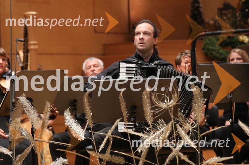  Marko Hatlak, glasbenikManagerski koncert 2019