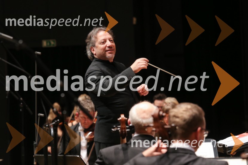  George Pehlivanian, dirigentManagerski koncert 2019