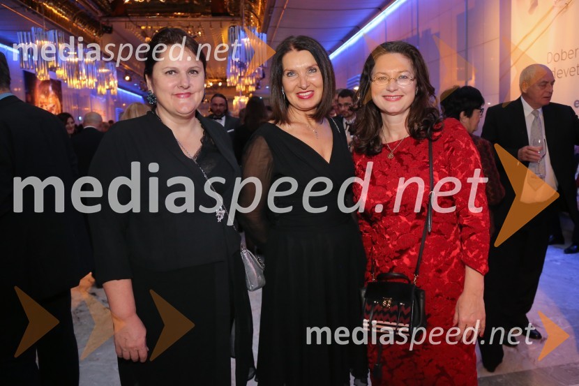  Uršula Cetinski, generalna direktorica, Cankarjev dom; mag. Breda Pečovnik, direktorica kongresno komercialne dejavnosti Cankarjev dom; dr.  Maruša Hribar, mag. farm, predsednica ECIM 2018 in članica izvršilnega odbora Evropskega združenja za integradtivno medicinoManagerski koncert 2019