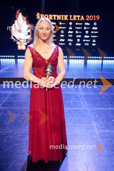  Janja Garnbret, slovenska športna plezalkaŠportnik leta 2019