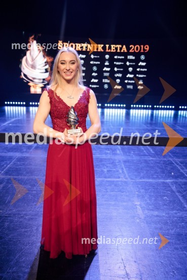  Janja Garnbret, slovenska športna plezalkaŠportnik leta 2019