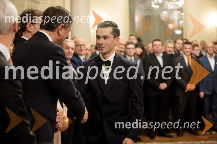  Borut Pahor, predsednik Republike Slovenije;  Primož Roglič, smučarski skakalec in kolesarŠportnik leta 2019