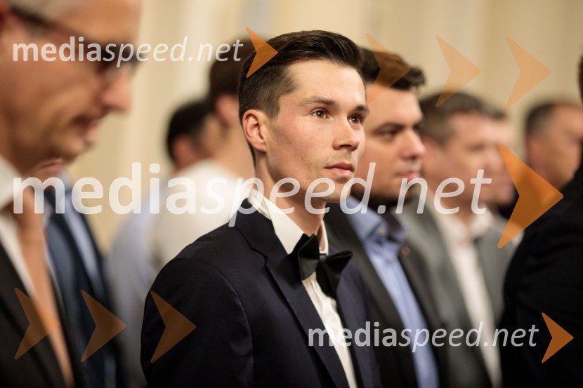  Primož Roglič, smučarski skakalec in kolesarŠportnik leta 2019