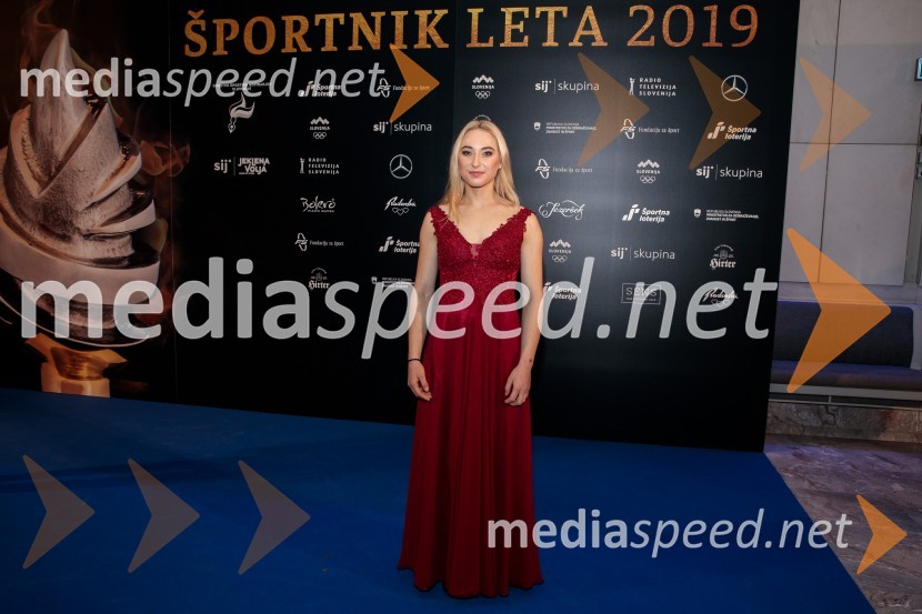  Janja Garnbret, slovenska športna plezalkaŠportnik leta 2019