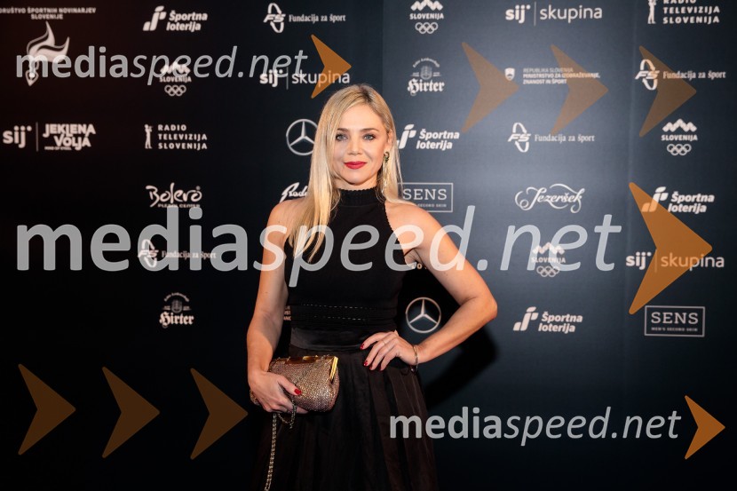  Katarina Čas, igralka, voditeljicaŠportnik leta 2019