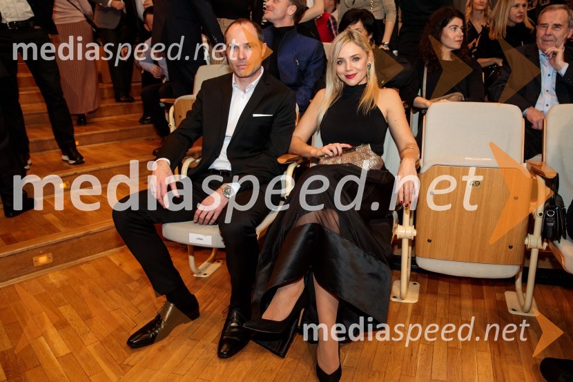  ... ;  Katarina Čas, igralka, voditeljicaŠportnik leta 2019