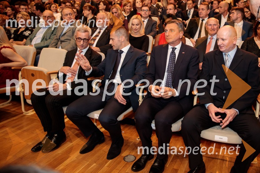 dr. Jernej Pikalo, minister za izobraževanje, znanost in šport  RS;  Aleksander Čeferin, odvetnik in predsednik UEFE;  Borut Pahor, predsednik Republike Slovenije;  ... Športnik leta 2019