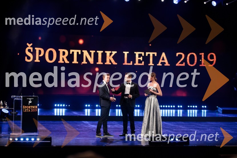  Alex Cisar, biatlonec;  Saša  Jerković, novinar;  Ajda Smrekar, igralkaŠportnik leta 2019