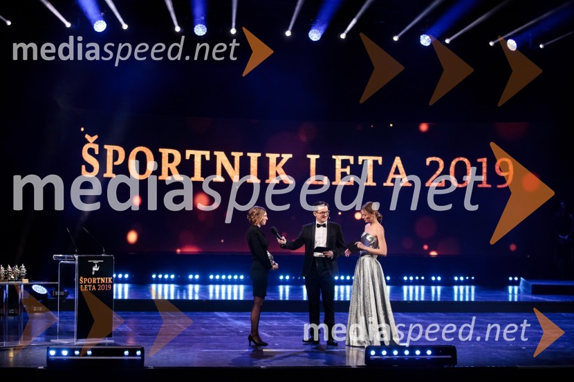  Eva Terčelj, svetovna prvakinja v kajaku in kanuju;  Saša  Jerković, novinar;  Ajda Smrekar, igralkaŠportnik leta 2019