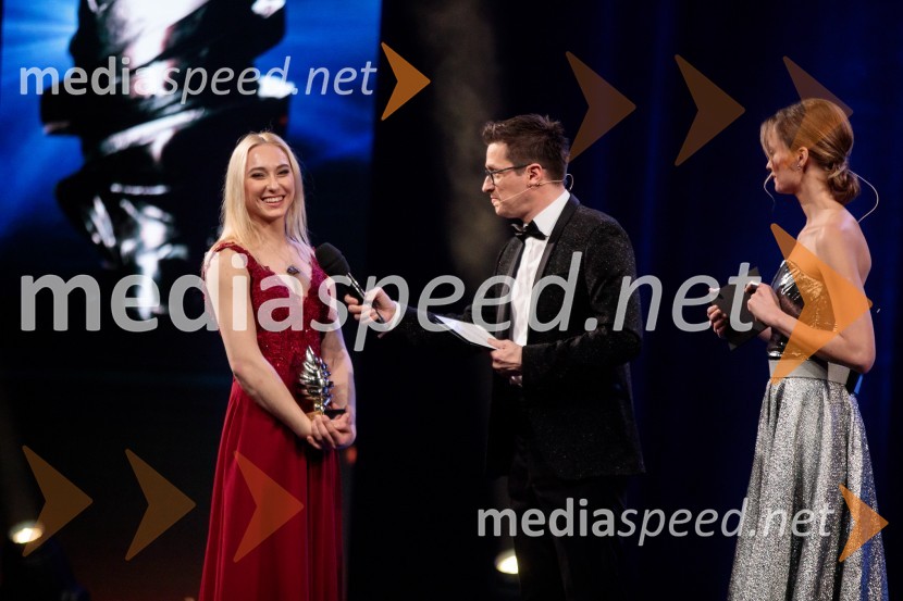  Janja Garnbret, slovenska športna plezalka;  Saša  Jerković, novinar;  Ajda Smrekar, igralkaŠportnik leta 2019