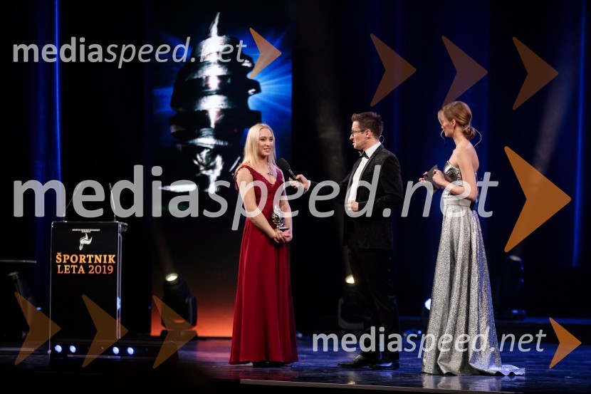  Janja Garnbret, slovenska športna plezalka;  Saša  Jerković, novinar;  Ajda Smrekar, igralkaŠportnik leta 2019
