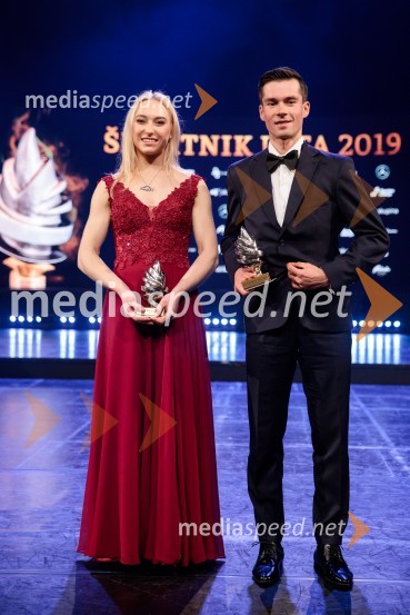  Janja Garnbret, slovenska športna plezalka;  Primož Roglič, smučarski skakalec in kolesarŠportnik leta 2019