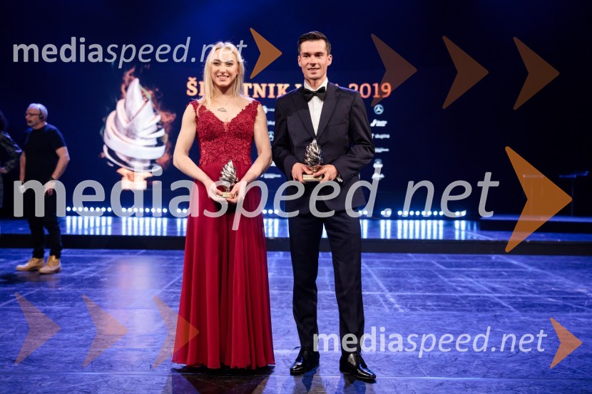  Janja Garnbret, slovenska športna plezalka;  Primož Roglič, smučarski skakalec in kolesarŠportnik leta 2019