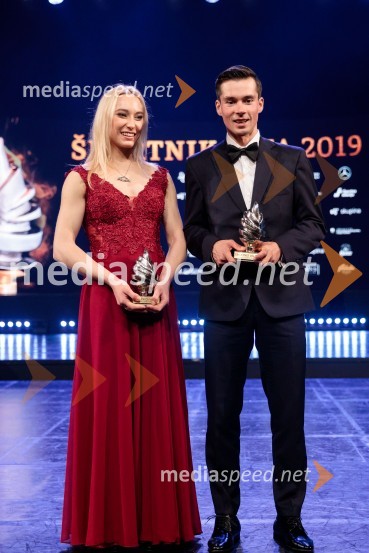  Janja Garnbret, slovenska športna plezalka;  Primož Roglič, smučarski skakalec in kolesarŠportnik leta 2019
