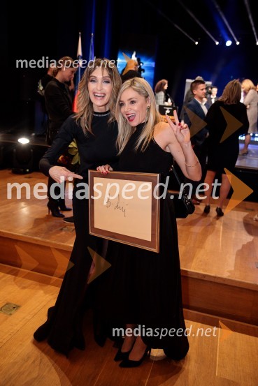  Bernarda Marovt, nekdanja manekenka;  Katarina Čas, igralka, voditeljicaŠportnik leta 2019