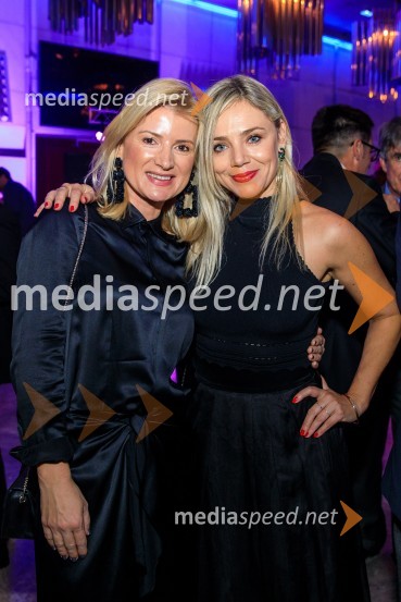  Metka Kejžar, direktorica, Digitalk d.o.o.;  Katarina Čas, igralkaŠportnik leta 2019