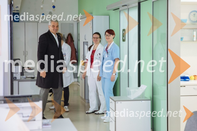  Aleksander Saša Arsenovič, župan, Mestna občina Maribor;  ... ;  ... Županov obisk MO Maribor intervencijskih služb, porodnišnice in Doma pod Gorco