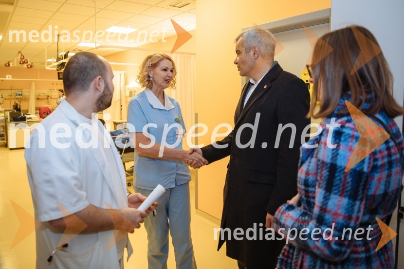  ... ;  ... ;  Aleksander Saša Arsenovič, župan, Mestna občina MariborŽupanov obisk MO Maribor intervencijskih služb, porodnišnice in Doma pod Gorco