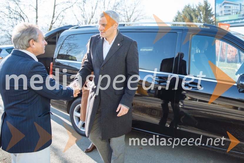  ... ;  Aleksander Saša Arsenovič, župan, Mestna občina MariborŽupanov obisk MO Maribor intervencijskih služb, porodnišnice in Doma pod Gorco