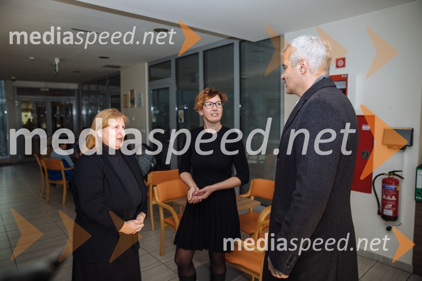  ... ;  ... ;  Aleksander Saša Arsenovič, župan, Mestna občina MariborŽupanov obisk MO Maribor intervencijskih služb, porodnišnice in Doma pod Gorco