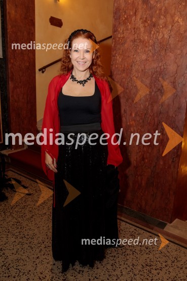  Irena Jalšovec Kogoj - Regina, pevkaSlovenka leta 2019 je Ninna Kozorog