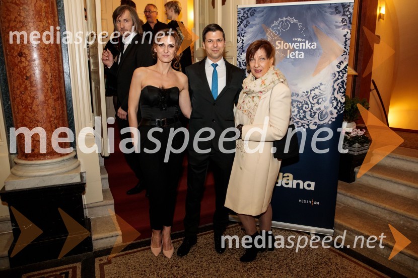  ... ;  Igor Klun, namestnik direktorja Media24;  Viktorija  Potočnik, direktorica Pionirskega domaSlovenka leta 2019 je Ninna Kozorog