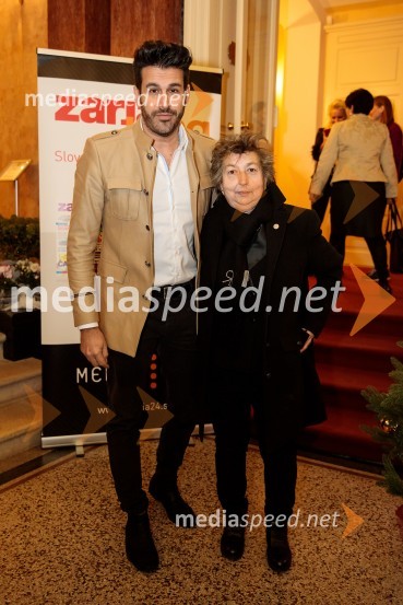  Domen Kumer, pevec;  Dragica Petrovič, direktorica, Avditorij PortorožSlovenka leta 2019 je Ninna Kozorog