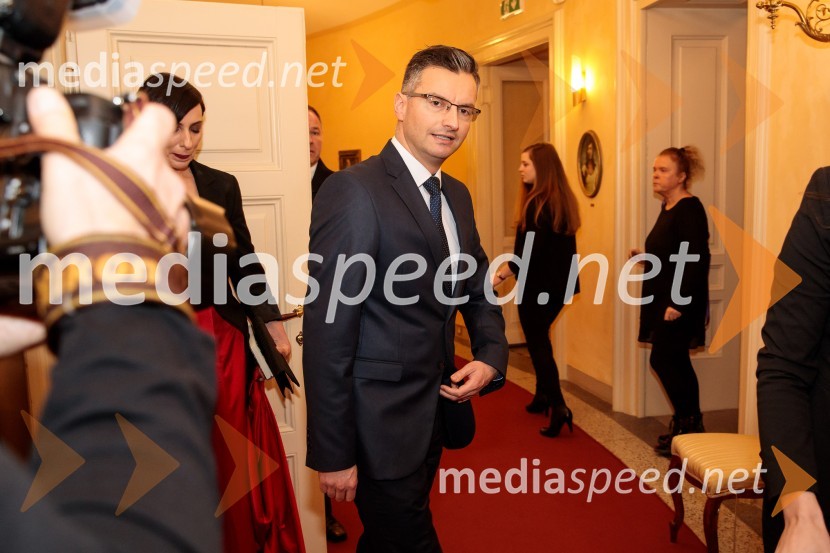  Marjan  Šarec, predsednik Vlade Republike SlovenijeSlovenka leta 2019 je Ninna Kozorog