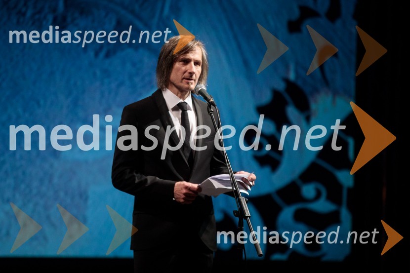  Uroš  Macerl , okoljski aktivist Slovenka leta 2019 je Ninna Kozorog