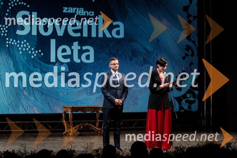  Marjan  Šarec, predsednik Vlade Republike Slovenije;  Melita Berzelak, odgovorna urednica revij Zarja in Pomagaj si samSlovenka leta 2019 je Ninna Kozorog