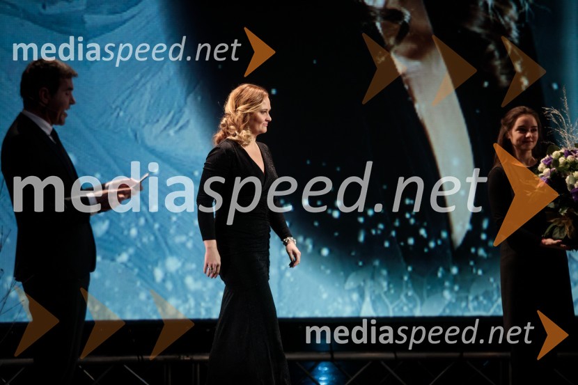  Mario Galunič, TV voditelj; dr. Ninna Kozorog, zdravnica, predsednica društva HumanitarčekSlovenka leta 2019 je Ninna Kozorog