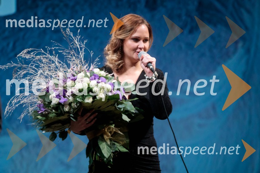 dr. Ninna Kozorog, zdravnica, predsednica društva HumanitarčekSlovenka leta 2019 je Ninna Kozorog