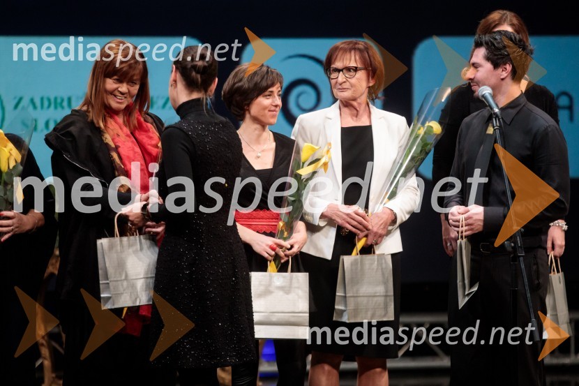  Tilka  Jamnik, specialistka za knjižno vzgojo otrok;  ... ;  Andreja  Kutnar, direktorica raziskovalnega inštituta InnoRenew CoE;  Duša  Hlade Zore, varuhinja pacientovih pravic;  ... Slovenka leta 2019 je Ninna Kozorog